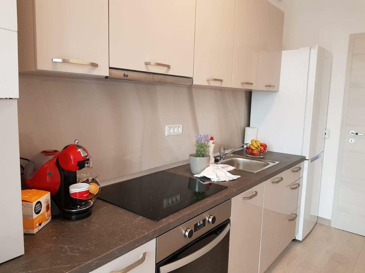 Brand New Apartment In Rebreanu Towers Residence Timisoara Exterior photo